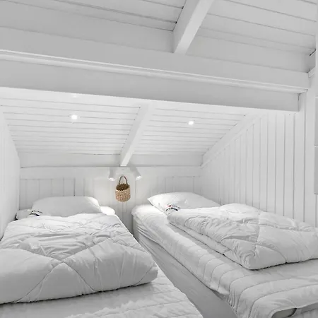 Casa vacanze Awesome In With Kitchen